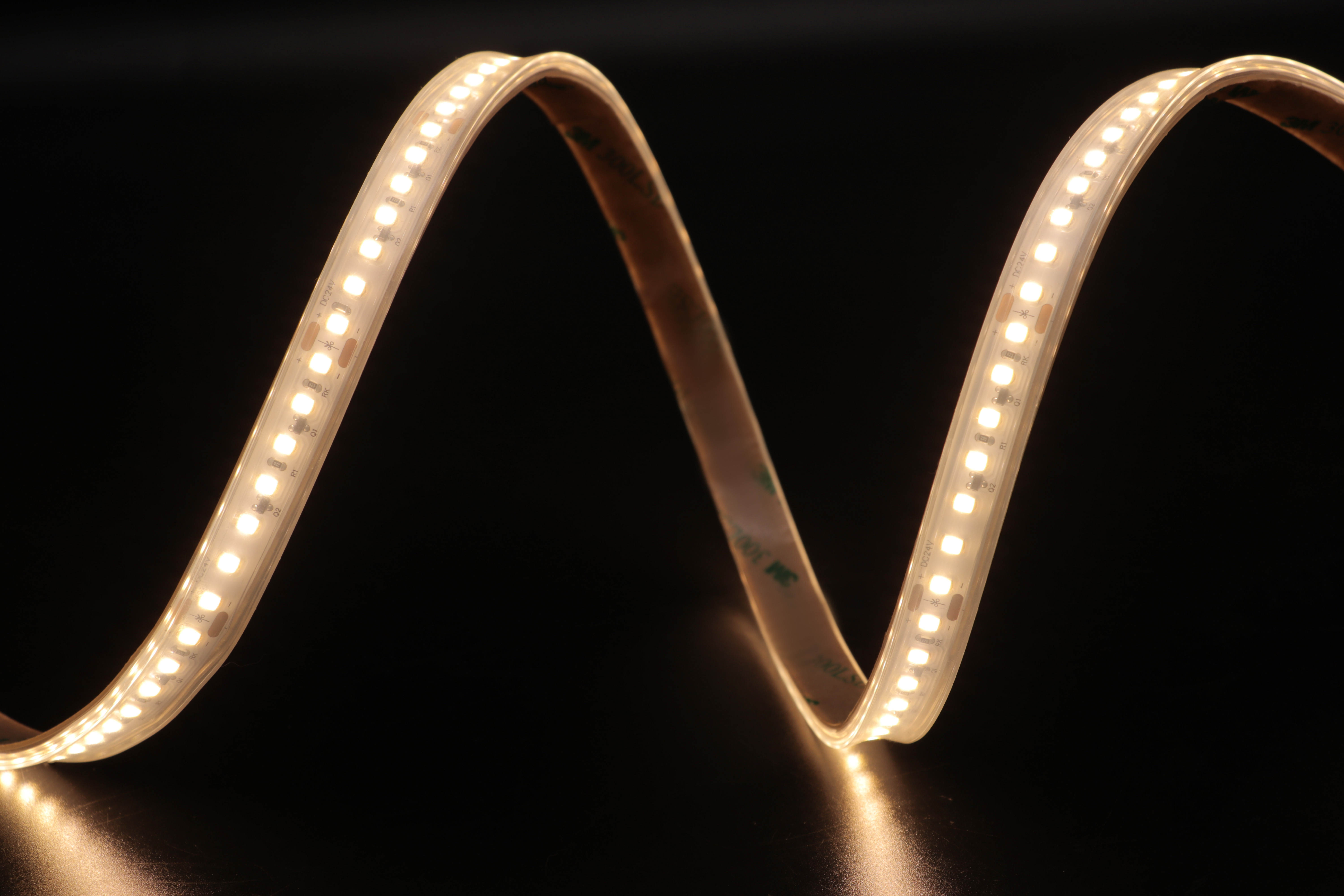 AERO TAPE LONG RUN WET (IP65)